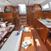 Beneteau Oceanis 50 Family