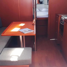Beneteau Oceanis 38.1