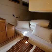 SAS Adriana 44