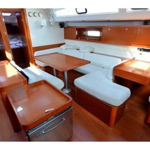 Beneteau Oceanis 50 Family