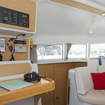 Lagoon 380