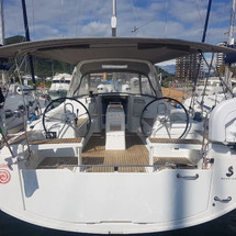 Beneteau Oceanis 38.1