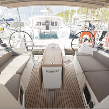 Jeanneau Sun Odyssey 410