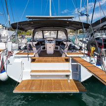 Oceanis 51.1
