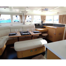 Lagoon 440