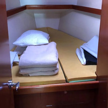 Beneteau Oceanis 43