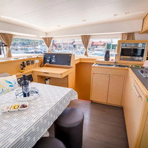 Lagoon 400 S2