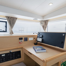 Lagoon 400 S2
