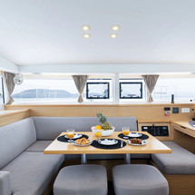 Lagoon 400 S2
