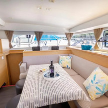 Lagoon 400 S2