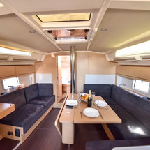 Hanse 418