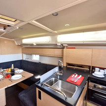Hanse 418