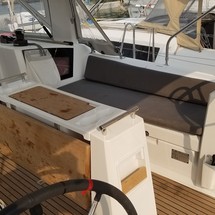 Beneteau Oceanis 38.1