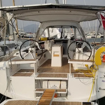 Beneteau Oceanis 38.1