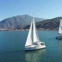 Beneteau Oceanis 38.1