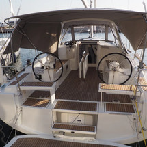 Beneteau Oceanis 38.1