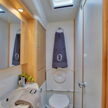 Lagoon 440