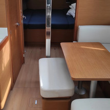 Jeanneau Sun Odyssey 440