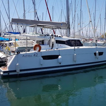 Fountaine Pajot Astréa 42