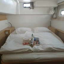 Lagoon 450 F