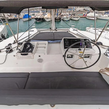 Lagoon 450 F