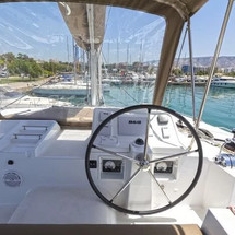 Lagoon 450 F