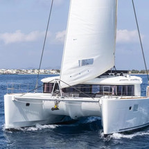 Lagoon 450 F