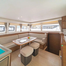 Lagoon 450 F
