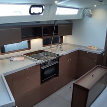 Beneteau Oceanis 46.1