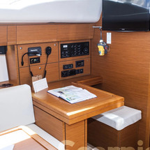 Jeanneau 54