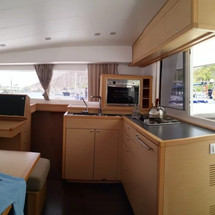 Lagoon 400 S2