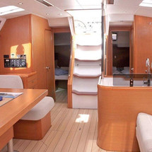 Jeanneau 53