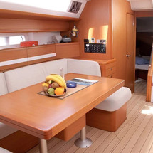 Jeanneau 53