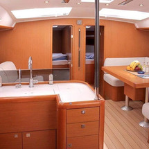 Jeanneau 53
