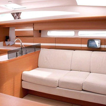Jeanneau 53