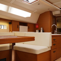 Jeanneau 51