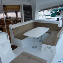 Lagoon 400