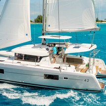 Lagoon 42