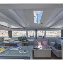 Fountaine Pajot Astréa 42