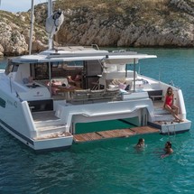 Fountaine Pajot Astréa 42