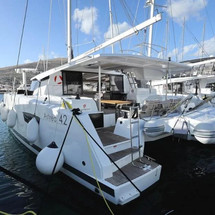 Fountaine Pajot Astréa 42