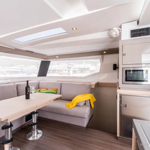 Fountaine Pajot Saona 47
