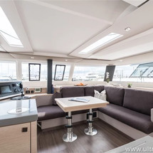 Fountaine Pajot Saona 47