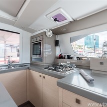 Fountaine Pajot Saona 47