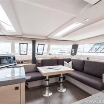 Fountaine Pajot Saona 47