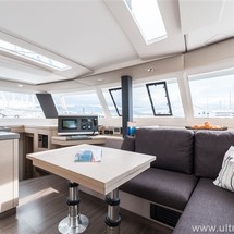 Fountaine Pajot Saona 47