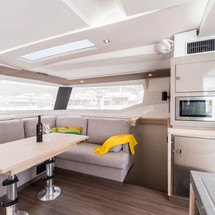 Fountaine Pajot Saona 47