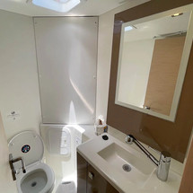 Fountaine Pajot Lucia 40