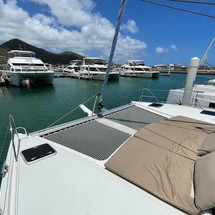 Fountaine Pajot Lucia 40