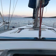 Beneteau Oceanis 37